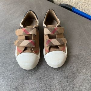 Kids Burberry shoes